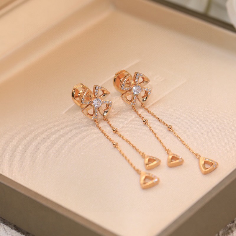 Bvlgari寶格麗 FIOREVER詠綻系列 高端定制火爆專櫃光面小花耳釘 奢