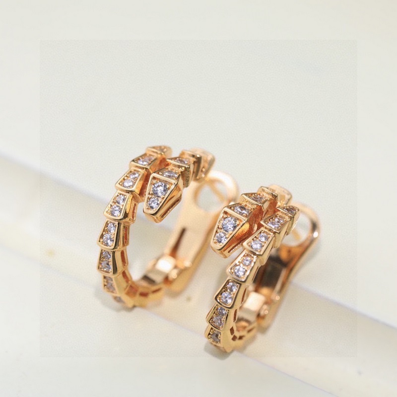 【代購級別】Bvlgari 寶格麗 Serpenti蛇系列 滿鑽蛇 耳釘 精選德