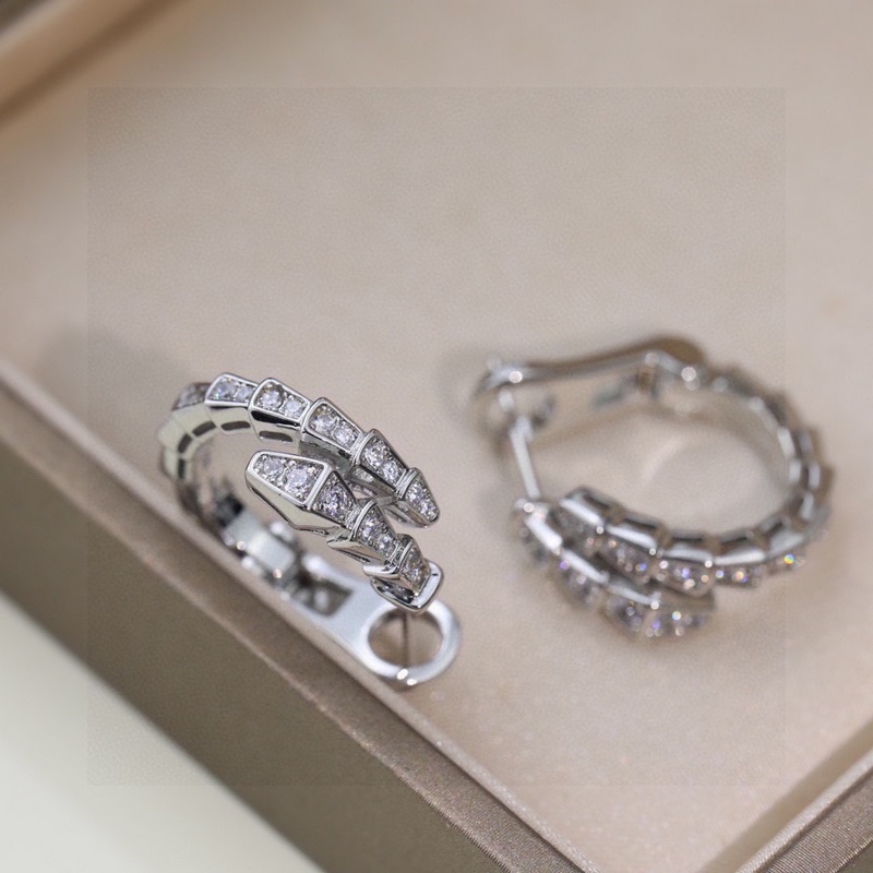 【代購級別】Bvlgari 寶格麗 Serpenti蛇系列 滿鑽蛇 耳釘 精選德