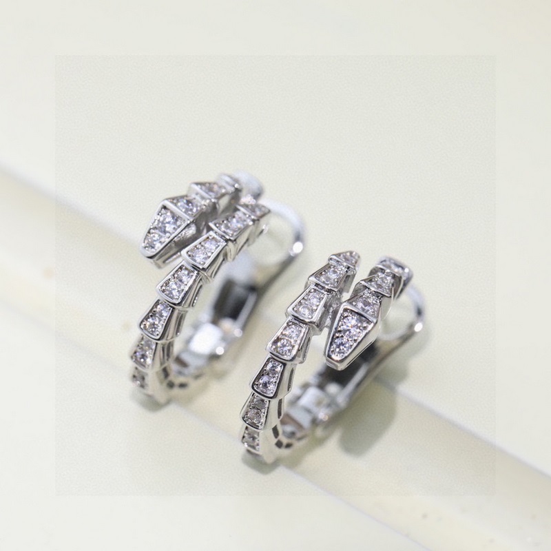 【代購級別】Bvlgari 寶格麗 Serpenti蛇系列 滿鑽蛇 耳釘 精選德