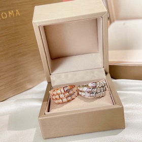 Bvlgari 寶格麗 SERPENTI系列 三層 滿鑽 蛇戒指 市面最高版本，