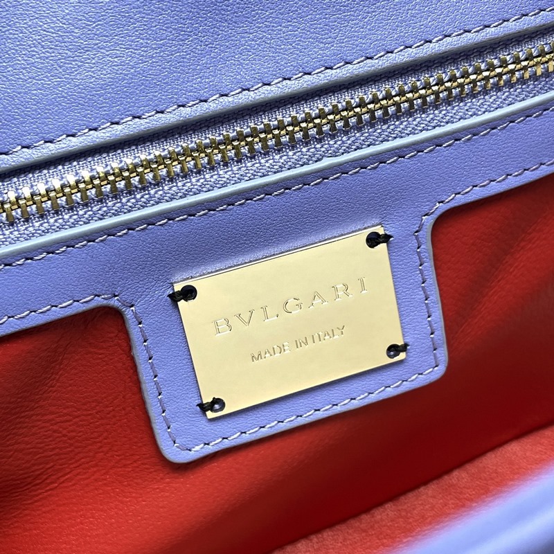 BVLGARI serpenti Cabochon 系列  優(yōu)雅進口牛皮 柔滑