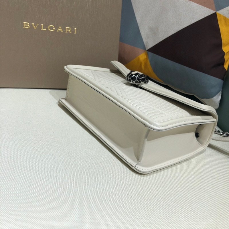 2018專櫃新型蛇頭包 蛇形繡線限定款 寶格麗 Bvlgari Serpenti