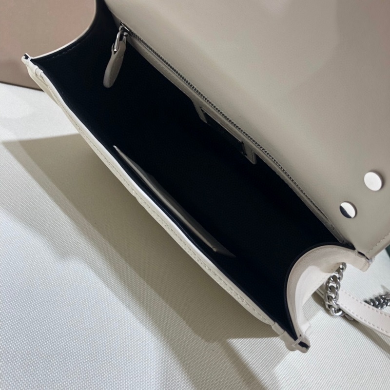 2018專櫃新型蛇頭包 蛇形繡線限定款 寶格麗 Bvlgari Serpenti