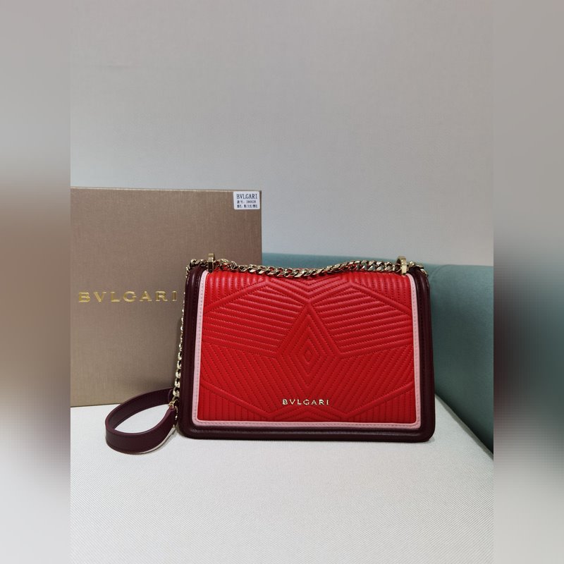 2018專櫃新型蛇頭包 蛇形繡線限定款 寶格麗 Bvlgari Serpenti