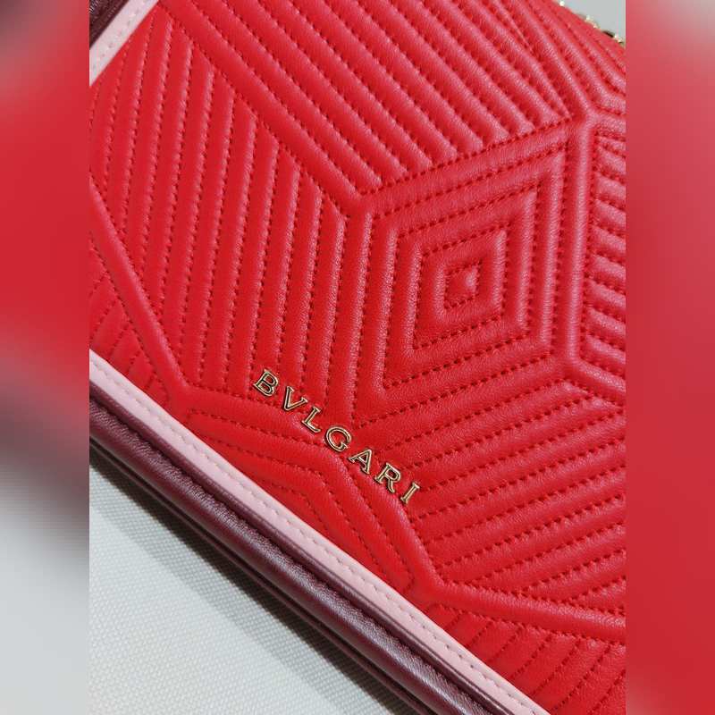 2018專櫃新型蛇頭包 蛇形繡線限定款 寶格麗 Bvlgari Serpenti