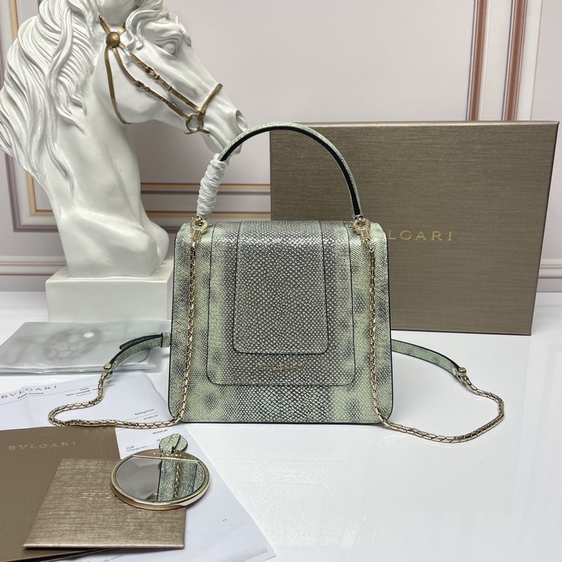 Bvlgari 2019年最新限量款-水蛇皮蛇頭包包首發上市 這款皮的質感非常的