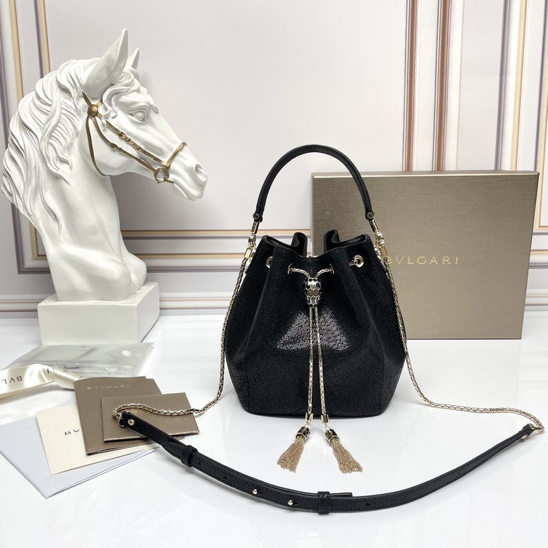 【Bvlgari】寶格麗專櫃新款限量水桶包 蛇皮款，B287614，采用進口蛇皮