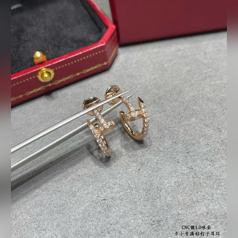 卡地亞CNC滿鑽小號釘子耳環，按照18K真金貨打造 微鑲工藝 打版。 老外訂單看