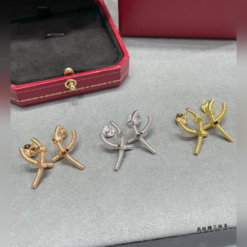 V金鍍咪金 9670210 卡地亞交叉螺絲耳釘，Cartier 經典螺絲設計JU