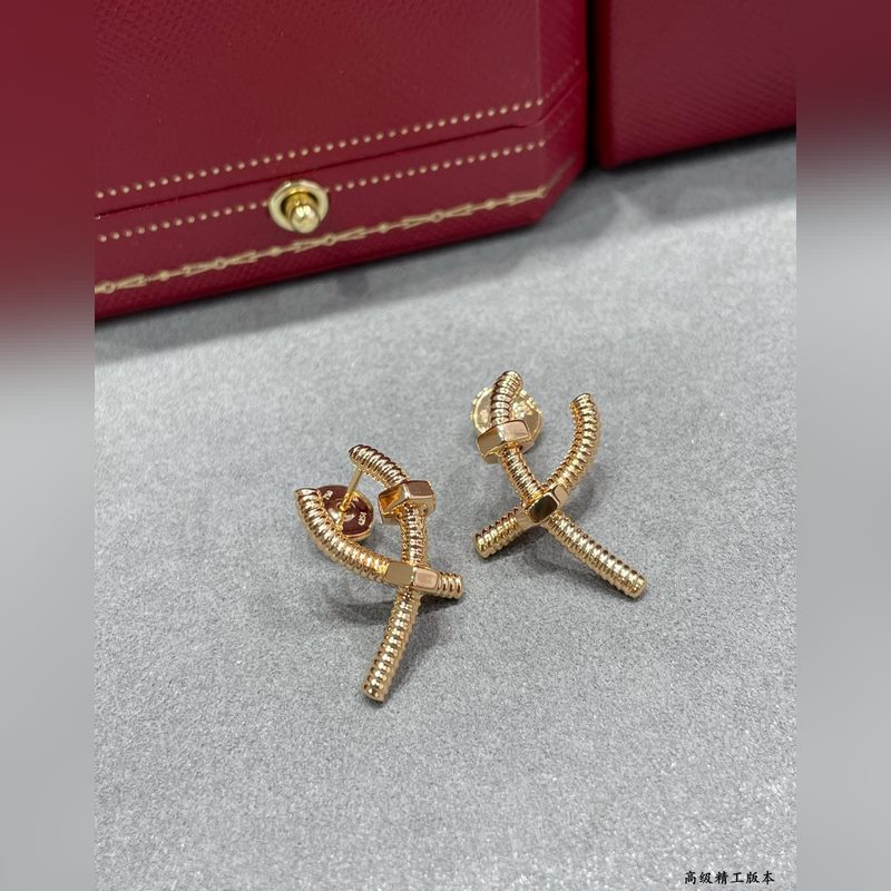 V金鍍咪金 9670210 卡地亞交叉螺絲耳釘，Cartier 經典螺絲設計JU