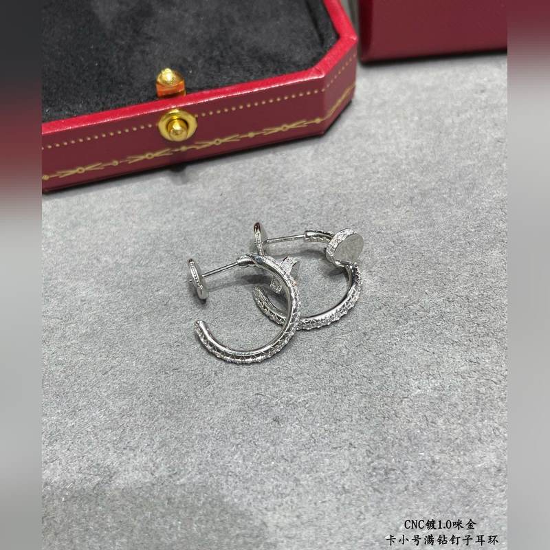 V金材質   卡地亞CNC滿鑽小號釘子耳環，按照18K真金貨打造 微鑲工藝 打版