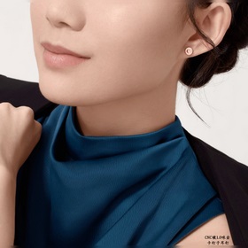 V金材質 卡地亞釘子耳釘 滿足你的釘子夢專櫃價22900 卡地亞中國線獨家首發主