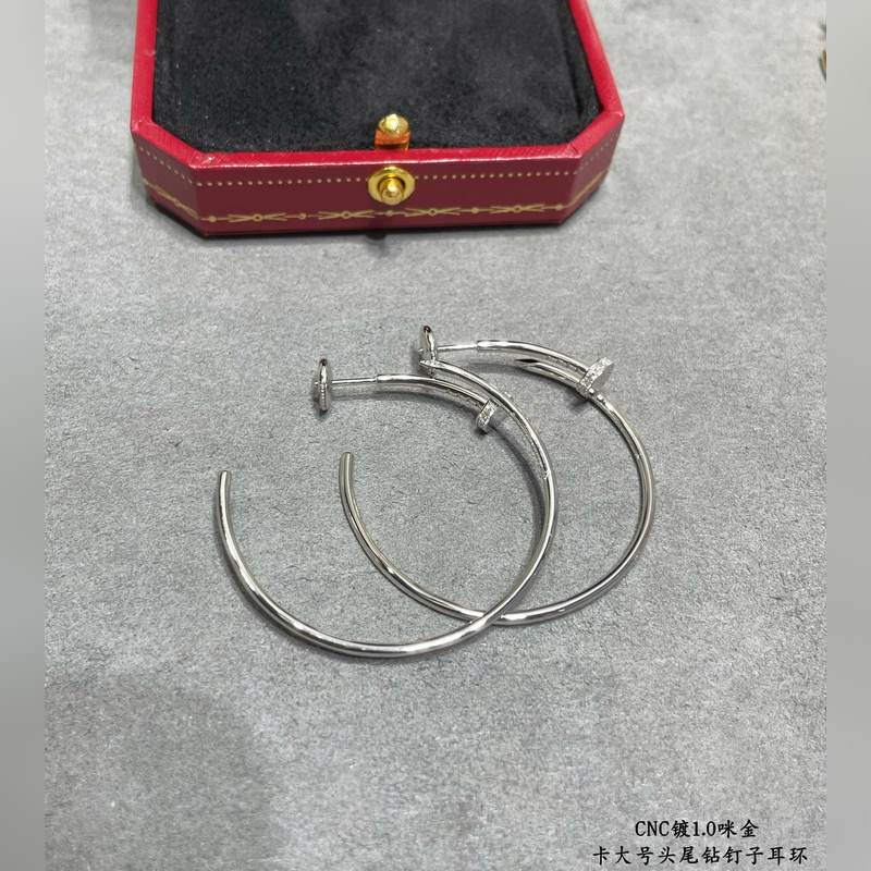 V金材質(zhì) 卡地亞 CNC大號(hào)頭尾鑽釘子耳環(huán) ，按照18K真金貨打造 微鑲工藝 打