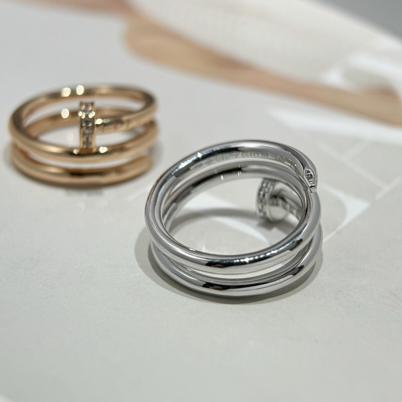 新品  一比一精工版本 配送全套卡地亞正品包裝 卡地亞Cartier三圈釘