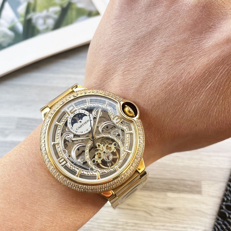 藍氣球系列 震撼上市【最新】：卡地亞 鏤空設計【類型】：精品男士腕錶【錶帶