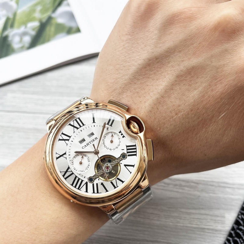 藍(lán)氣球系列 震撼上市【最新】：卡地亞 多功能精品設(shè)計【類型】：精品男士腕錶