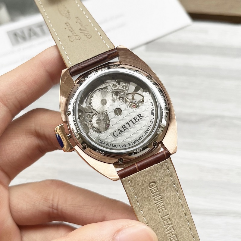 八角殼系列 精緻百搭 【最新】：卡地亞 最新設(shè)計(jì) 鏤空精品 【類(lèi)型】：精品男