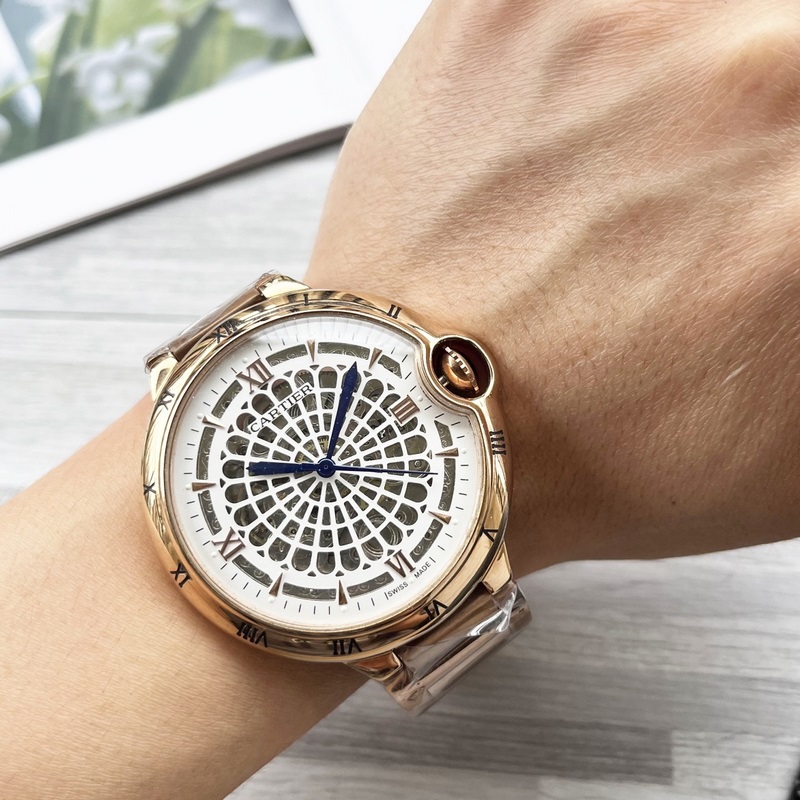 藍氣球系列 震撼上市【最新】：卡地亞 三針設計【類型】：精品男士腕錶【錶帶