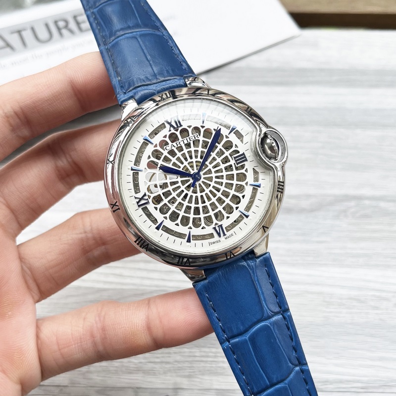 藍氣球系列 震撼上市【最新】：卡地亞 三針設計【類型】：精品男士腕錶【錶帶