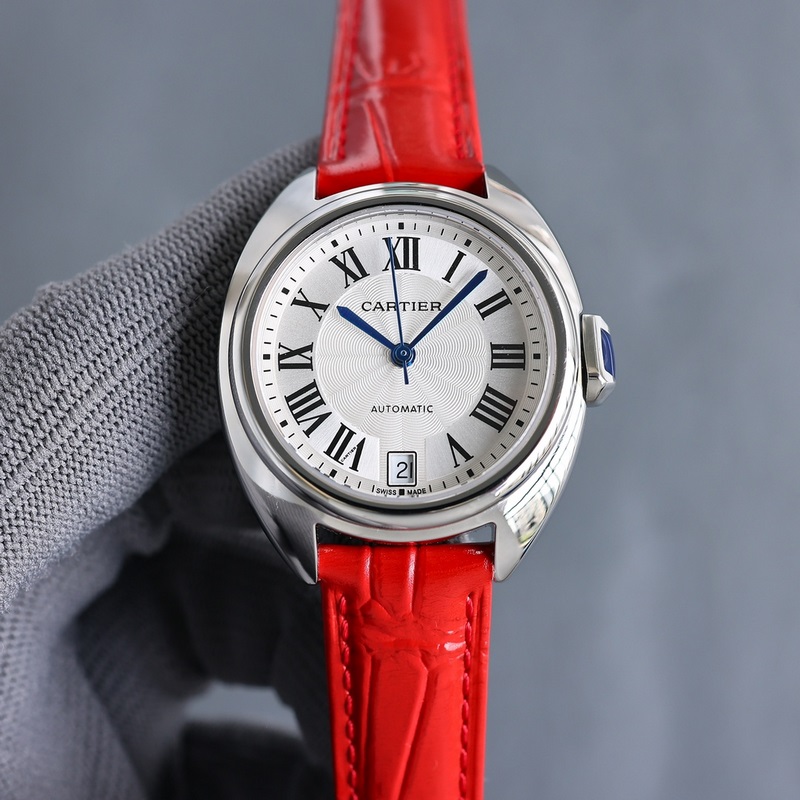 女款_卡地亞鑰匙系列 女款31mm、35mm，鑰匙腕錶保留了卡地亞的經(jīng)典設(shè)計(jì)：阿拉伯?dāng)?shù)