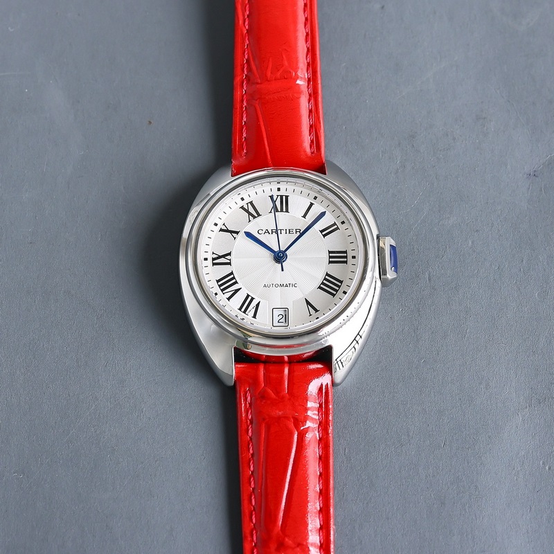 女款_卡地亞鑰匙系列 女款31mm、35mm，鑰匙腕錶保留了卡地亞的經(jīng)典設(shè)計(jì)：阿拉伯?dāng)?shù)