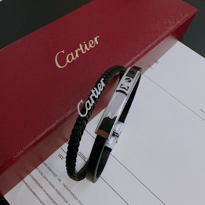 高品質卡地亞牛皮手繩手鍊 原單貨專櫃新款開模複古潮流時尚必備 男女均可佩戴 情侶