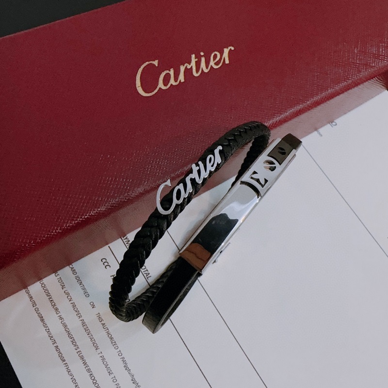 高品質卡地亞牛皮手繩手鍊 原單貨專櫃新款開模複古潮流時尚必備 男女均可佩戴 情侶