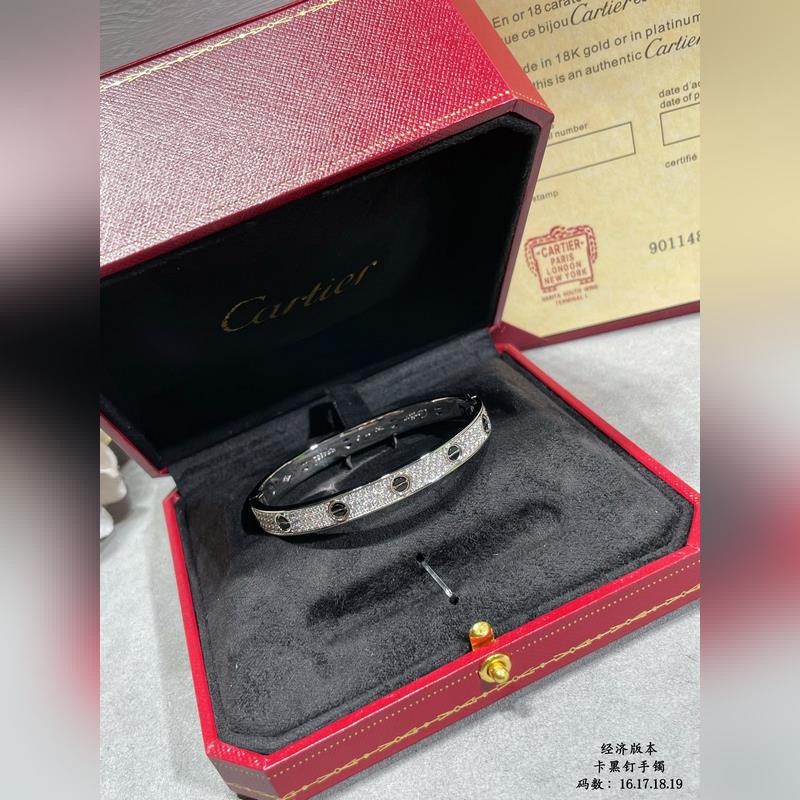 V金材質，一代升級版本：16-17碼 ，18-19碼 0 ●原單貨●卡地亞黑釘滿