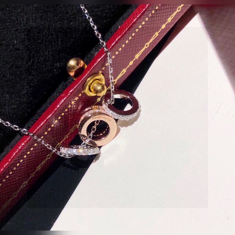 卡地亞Cartier大牌 經典 三環 路 路通 項鍊材質電鍍18k真金 鑲嵌進口
