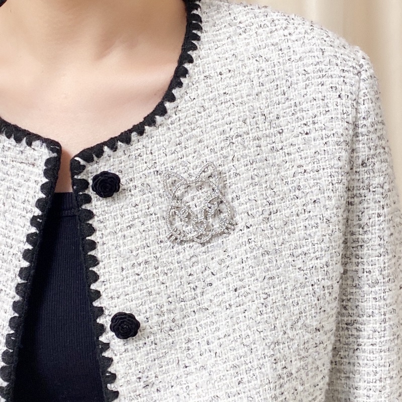 CHANEL小香小貓咪滿鑽香奈兒胸針，是最懂女人的飾物。那些傾注了全部心血去做自