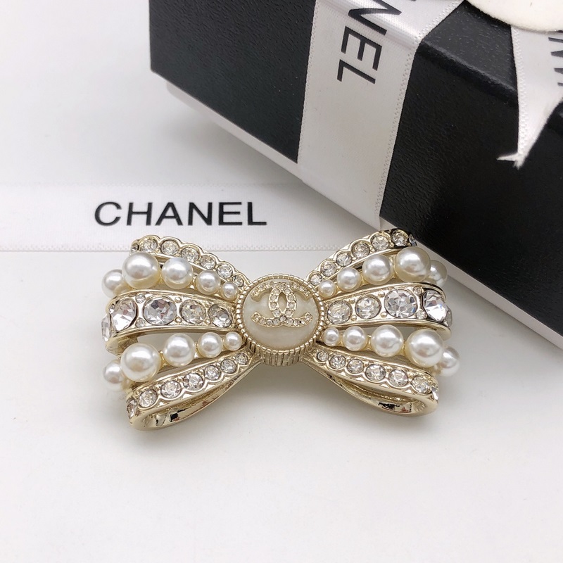 香奈兒 珍珠鑲鑽 雙C胸針 原版複刻 專櫃一比一黃銅材質金屬 水晶 蝴蝶結