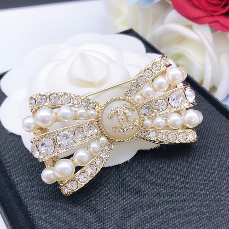 香奈兒 珍珠鑲鑽 雙C胸針 原版複刻 專櫃一比一黃銅材質金屬 水晶 蝴蝶結