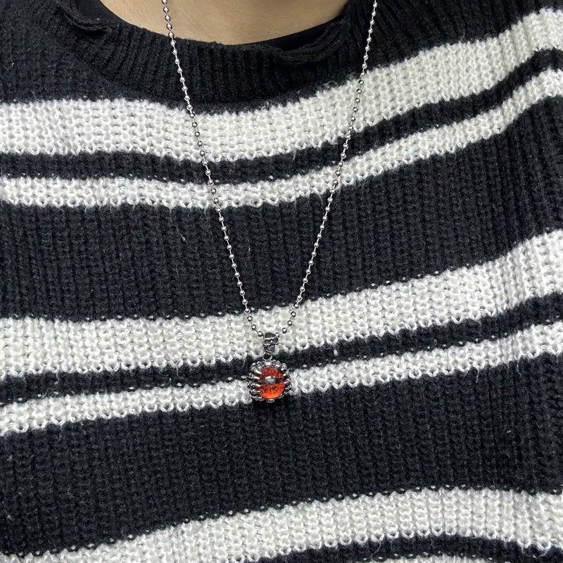 ［2025暗夜極光］克羅心珍珠鍊 溫柔要帶棱角 奢華要夠不羈 「珍珠與銀的末