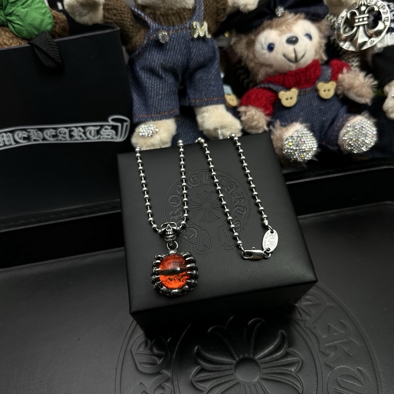 ［2025暗夜極光］克羅心珍珠鍊 溫柔要帶棱角 奢華要夠不羈 「珍珠與銀的末