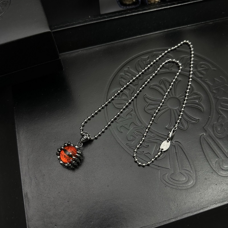 ［2025暗夜極光］克羅心珍珠鍊 溫柔要帶棱角 奢華要夠不羈 「珍珠與銀的末