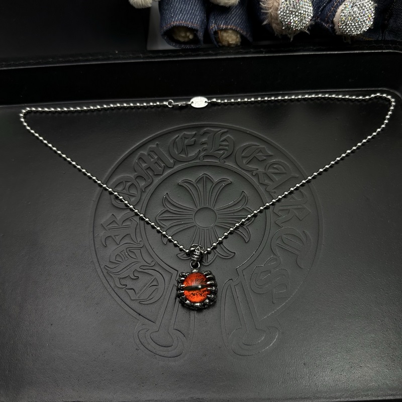 ［2025暗夜極光］克羅心珍珠鍊 溫柔要帶棱角 奢華要夠不羈 「珍珠與銀的末