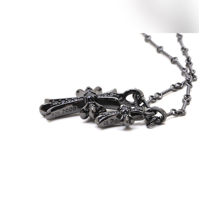 克羅心，特別款雙十字架黑銀，材質925采用真空電鍍保色時間持久 鑲嵌方法都一緻，