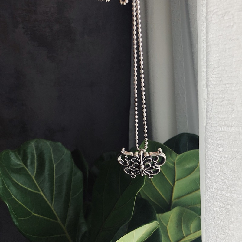 克羅心Chrome hearts 蝴蝶項鍊，能把蝴蝶設計如此帥氣十字也隻有克羅心
