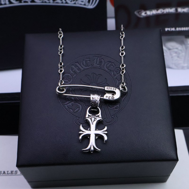 ［新品上架］    克羅心十字架胸針鍊｜純手工鑿刻末日聖痕  十字架纏繞荊棘圖