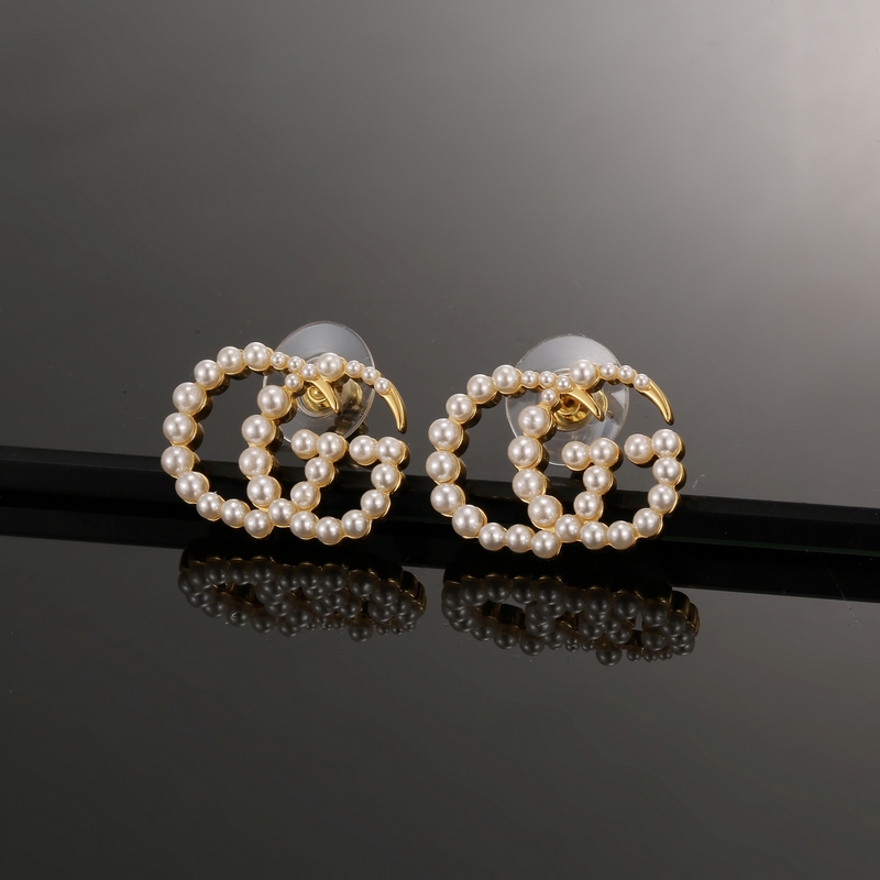 Gucci 古馳 新品發布 珍珠耳釘 精選原版一緻黃銅材質搭配s925純銀針 正