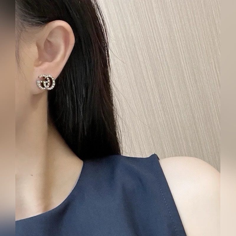 Gucci 古馳 耳釘 高端 打造 美到哭，因為是限量版，你根本無法在店內看到現