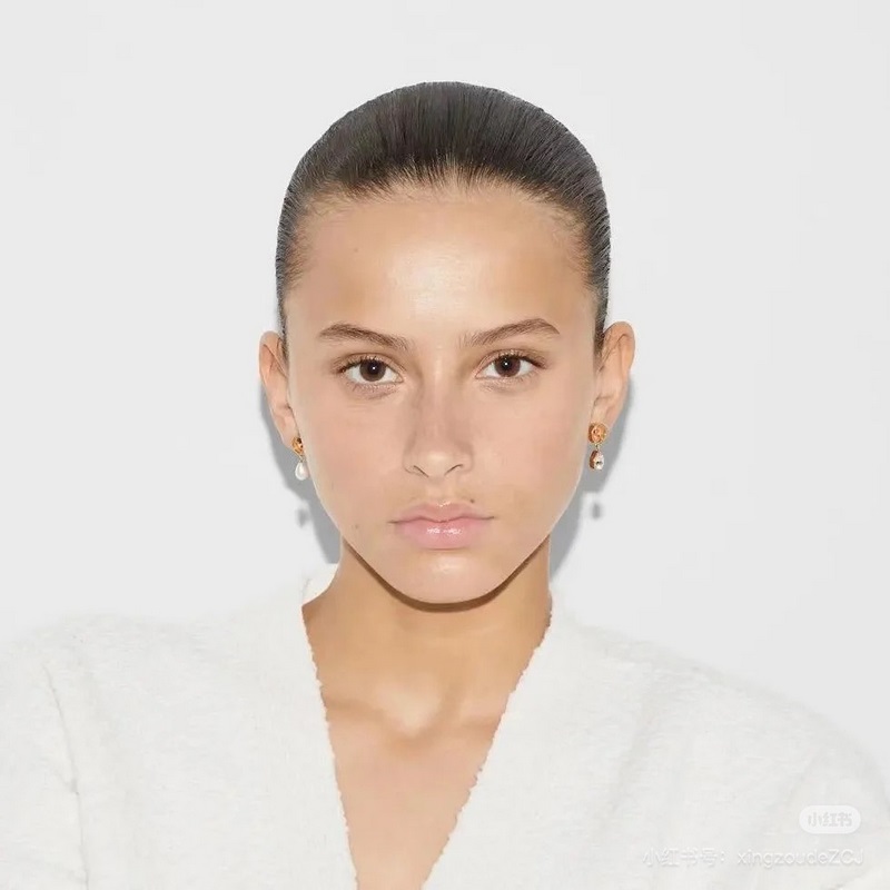 Gucci 古馳 不對稱耳釘 高端 打造 美到哭，因為是限量版，你根本無法在店內