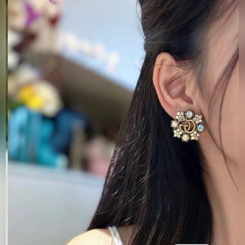 Gucci 古馳發(fā)布 雙G 耳釘 耳夾 精選原版一緻黃銅材質搭配s925純銀針