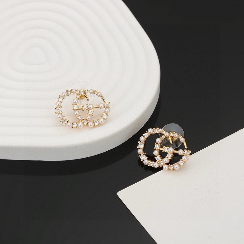 Gucci 古馳 珍珠耳釘 高端 打造 美到哭，因為是限量版，你根本無法在店內看