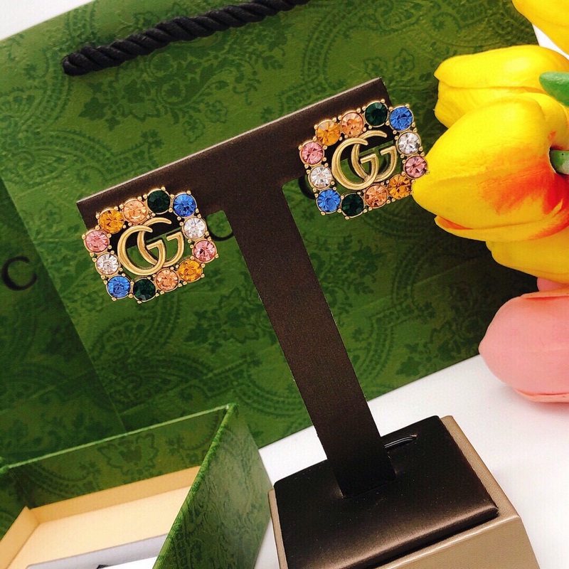 Gucci古馳新款彩鑽方形耳釘超級漂亮的一款閃閃水鑽和做舊的古金