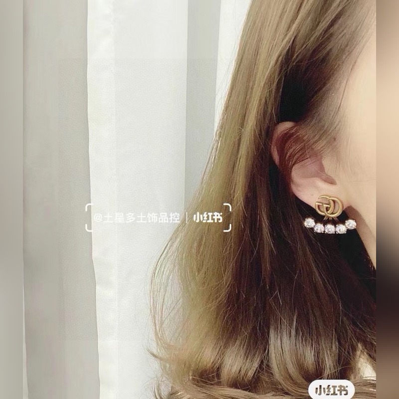 有種美叫GUCCI古馳 雙G耳釘 專櫃材質 你最酷的選擇 我們采用德國進口材質一