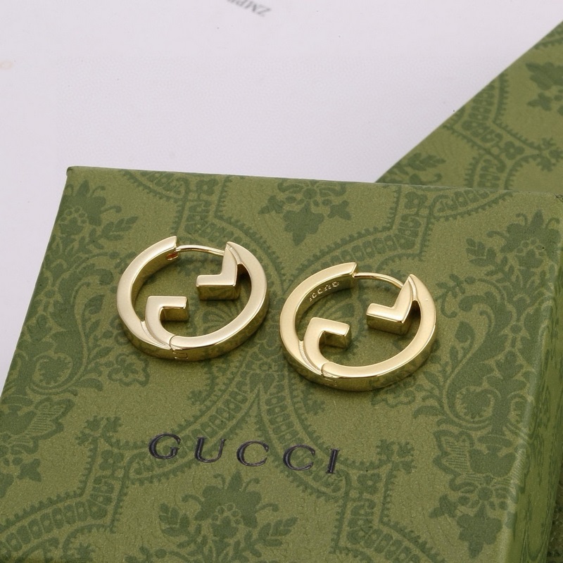 Gucci 古馳 耳釘 高端 打造 美到哭，因為是限量版，你根本無法在店內看到現