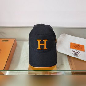 愛馬仕出貨 帆布面料，手感質(zhì)量非常不錯(cuò)，大牌範(fàn)十足，時(shí)尚百搭上身效果非常好，專櫃