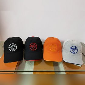 愛馬仕出貨 帆布面料，手感質(zhì)量非常不錯(cuò)，大牌範(fàn)十足，時(shí)尚百搭上身效果非常好，專櫃